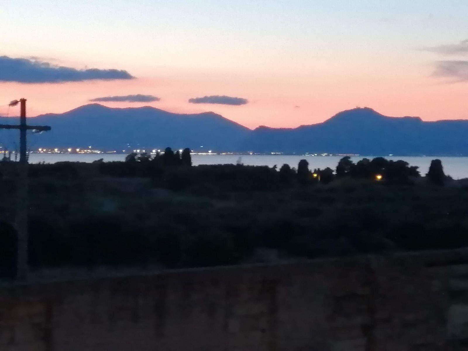 Il tramonto sul golfo di Palermo visto da Bagheria